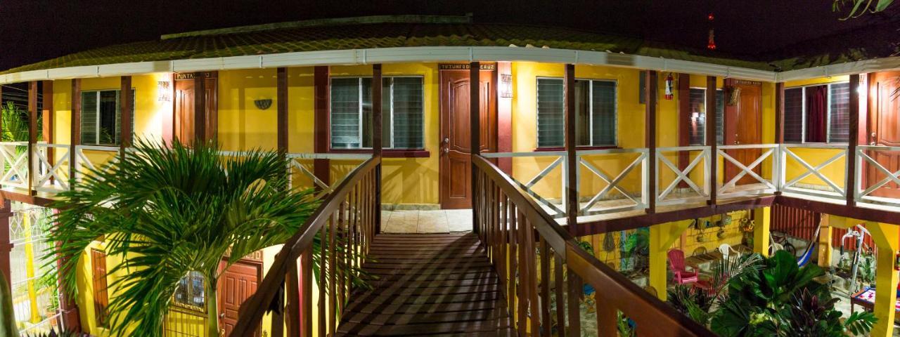 Hotel Bahia Tela Luaran gambar