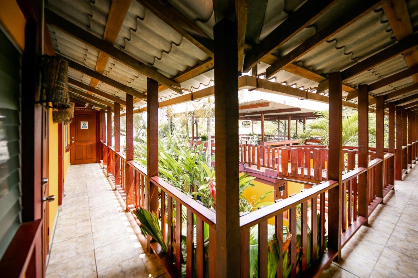 Hotel Bahia Tela Luaran gambar