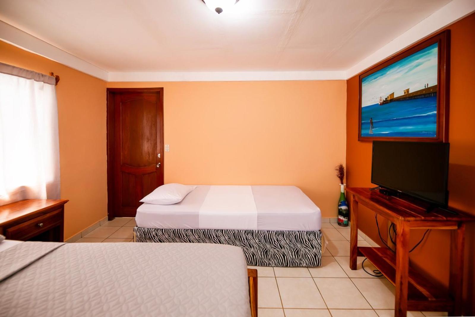 Hotel Bahia Tela Luaran gambar