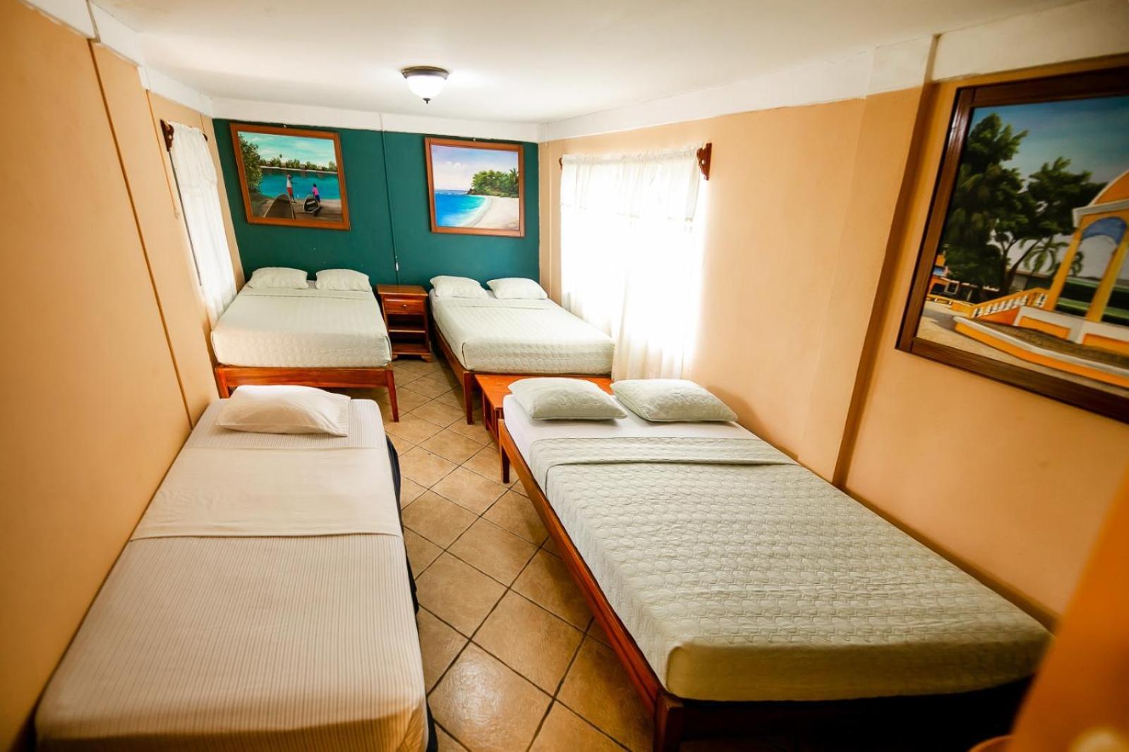 Hotel Bahia Tela Luaran gambar