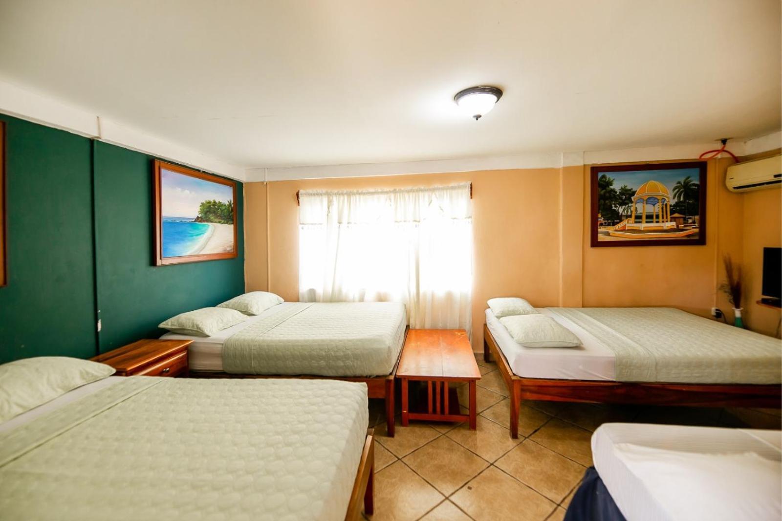 Hotel Bahia Tela Luaran gambar