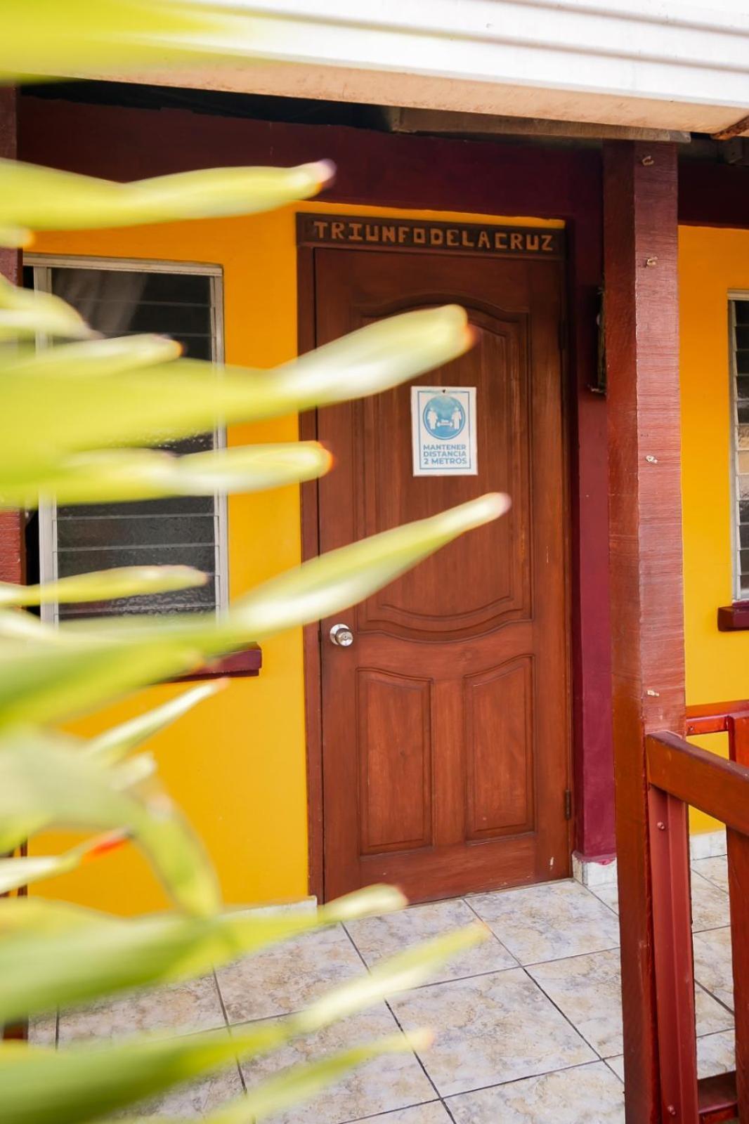 Hotel Bahia Tela Luaran gambar